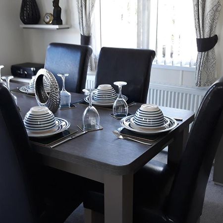 פרנדאון Luxury 6 Berth Lodge At Quince 10 מראה חיצוני תמונה