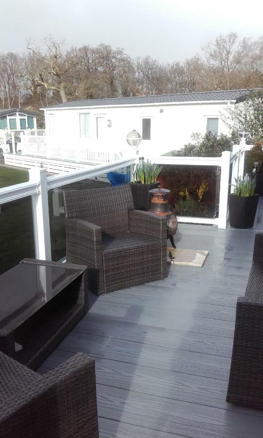 פרנדאון Luxury 6 Berth Lodge At Quince 10 מראה חיצוני תמונה